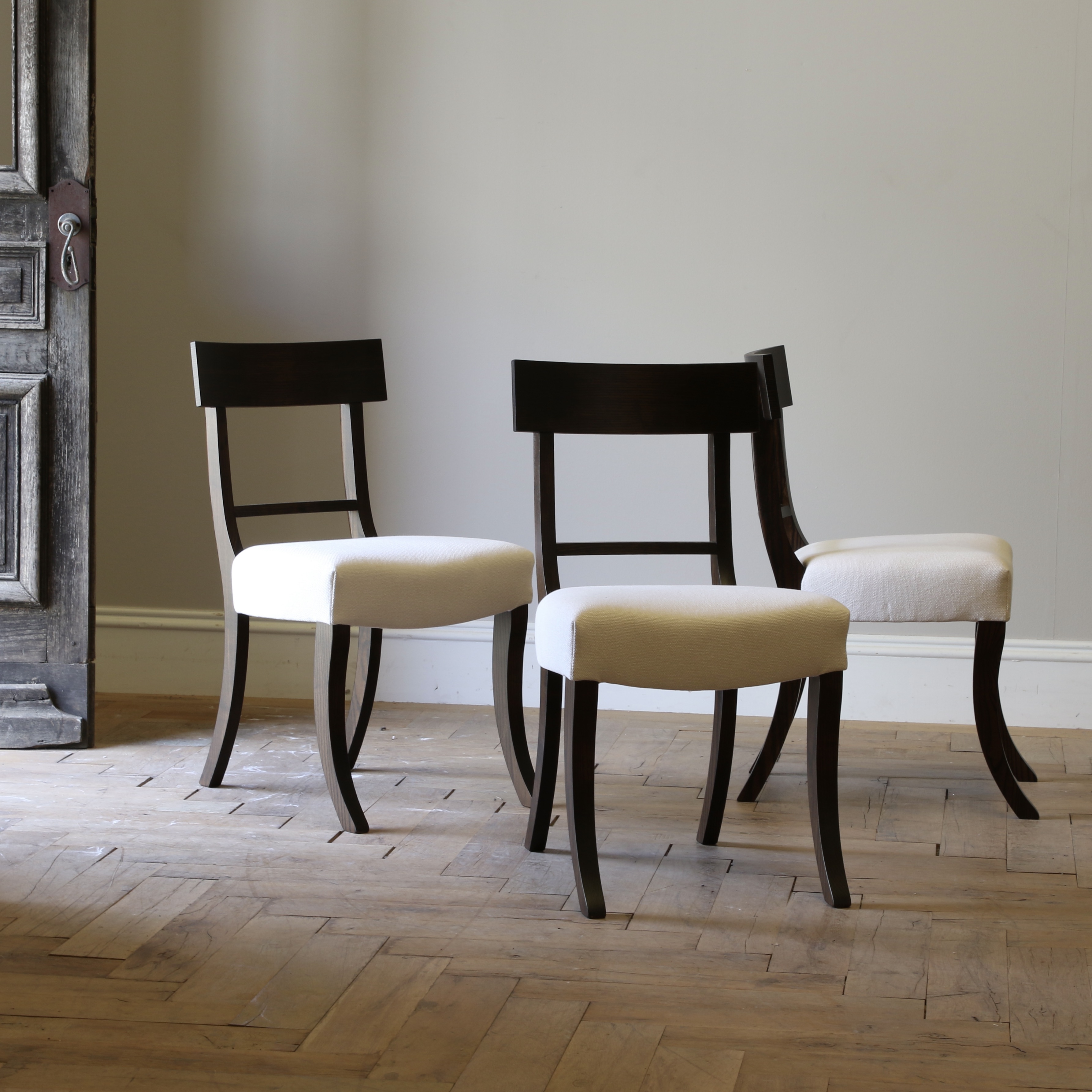 Klismos Chair // JS Editions