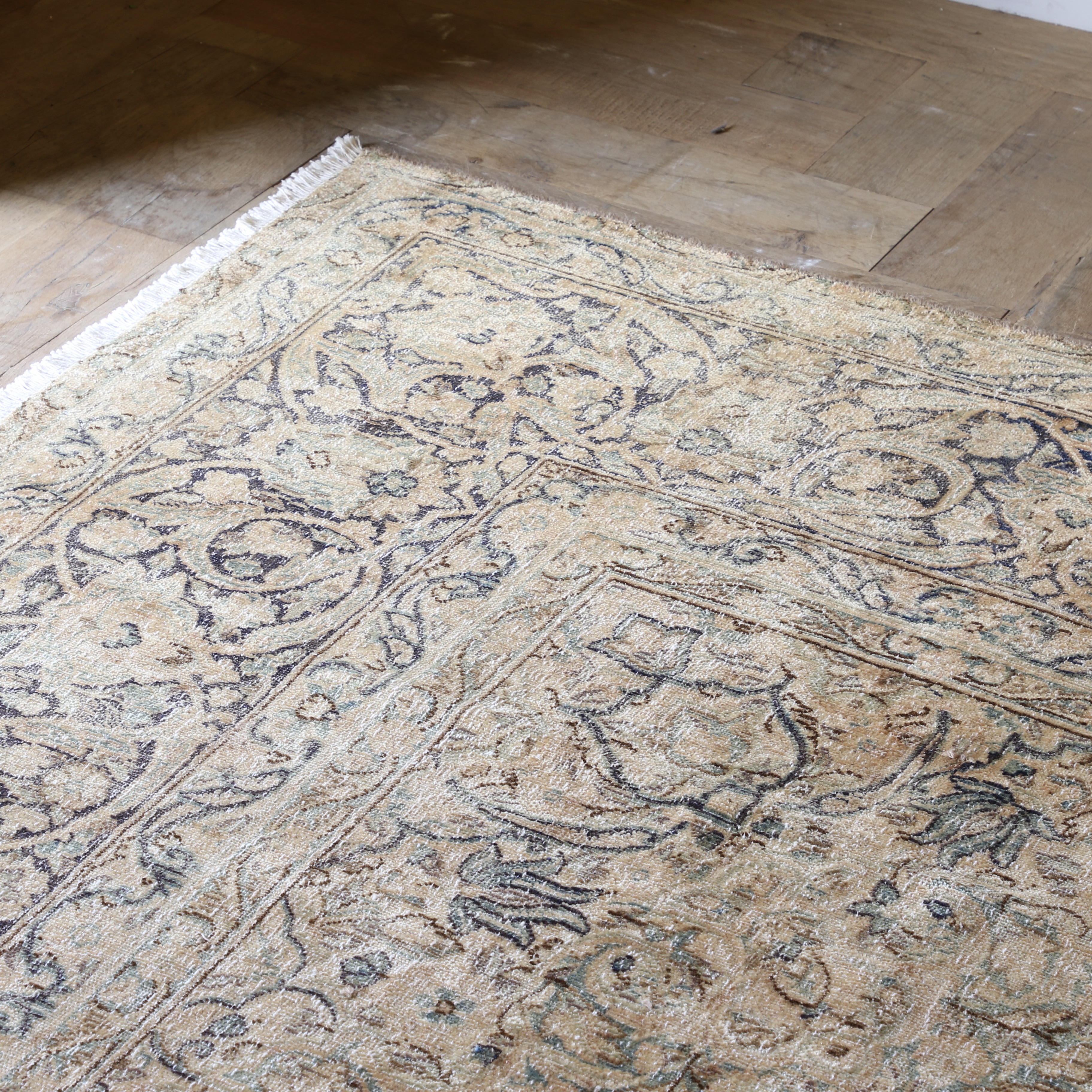 Kerman Rug / Salmon and Blue