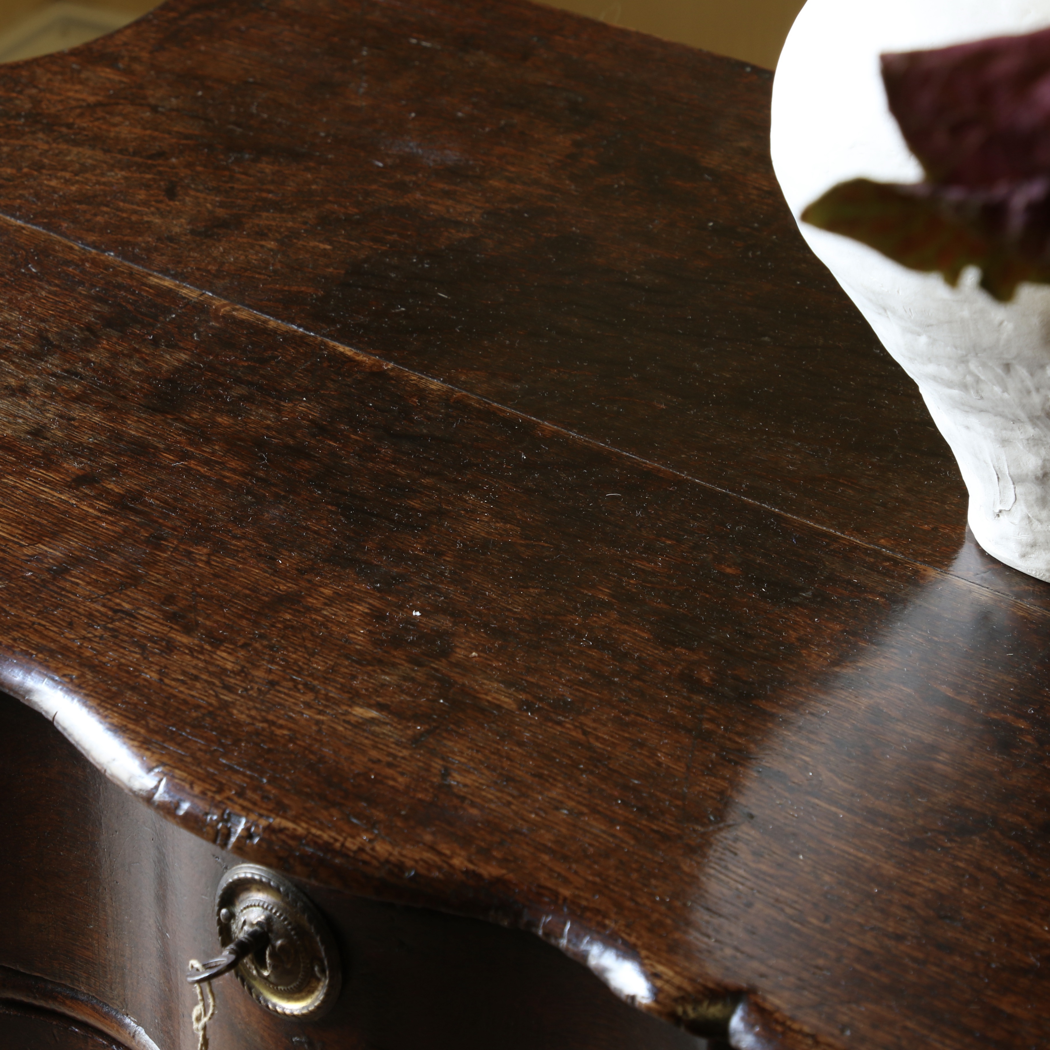 Arbalète Fronted Commode