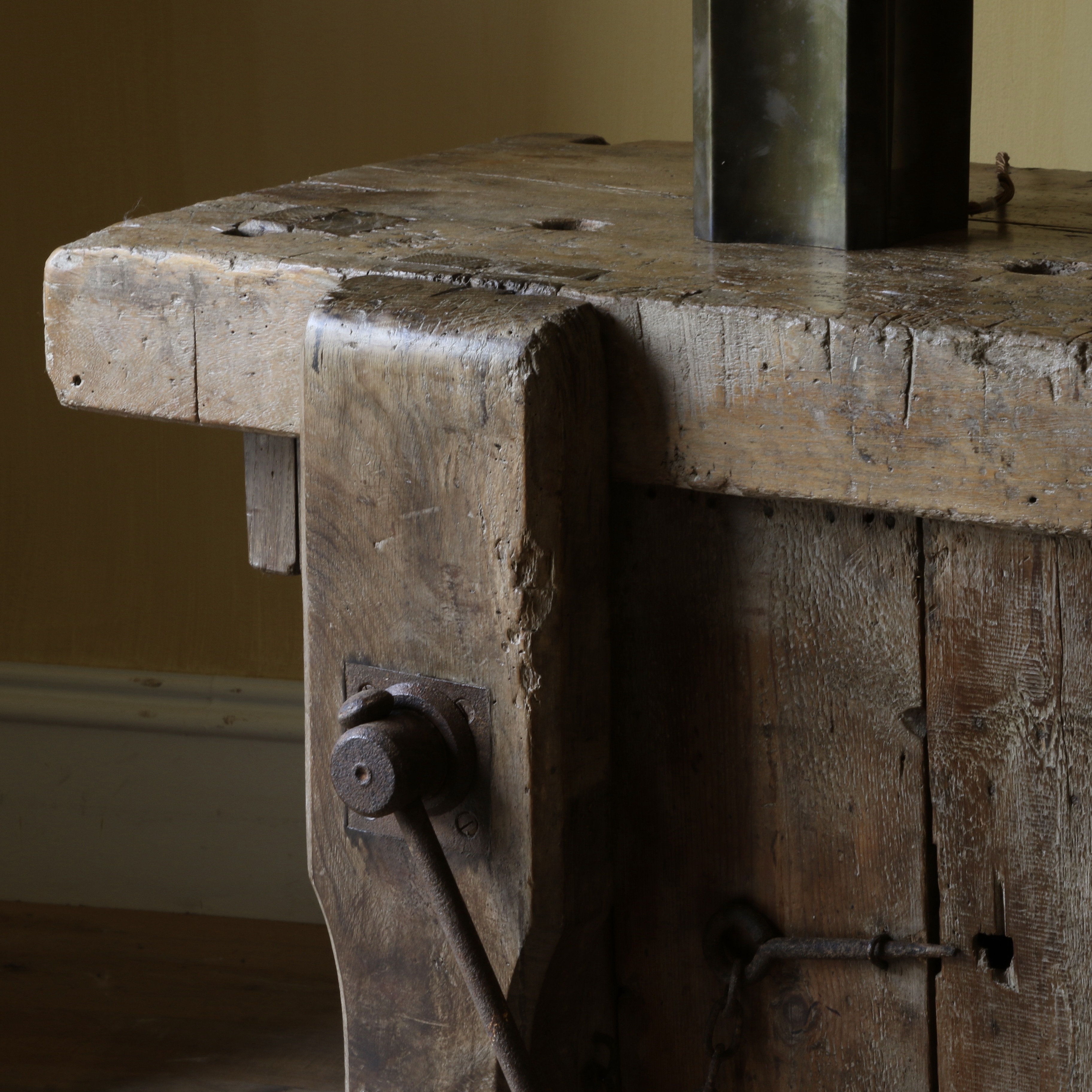 French Workbench