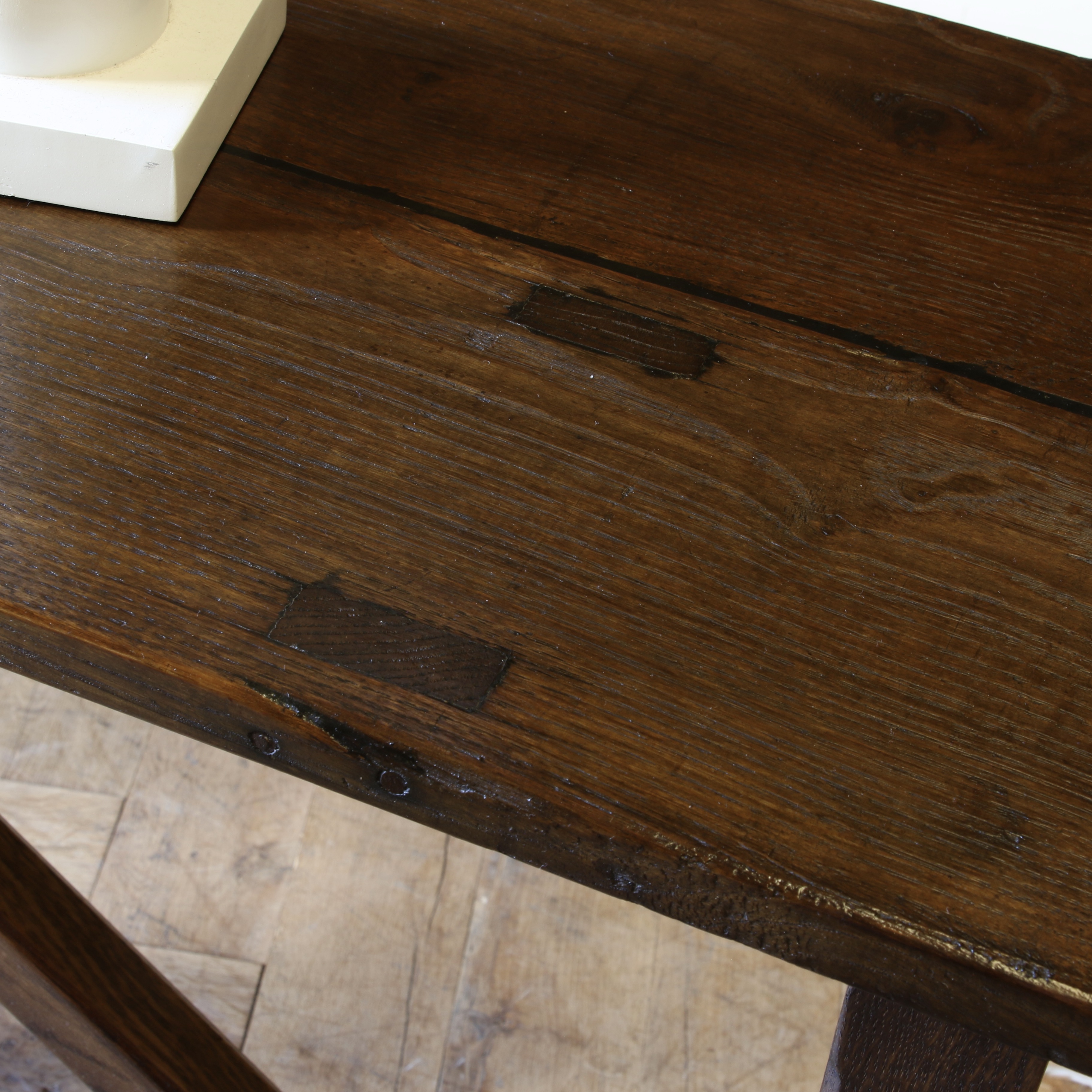Avignon Side Table // JS Editions