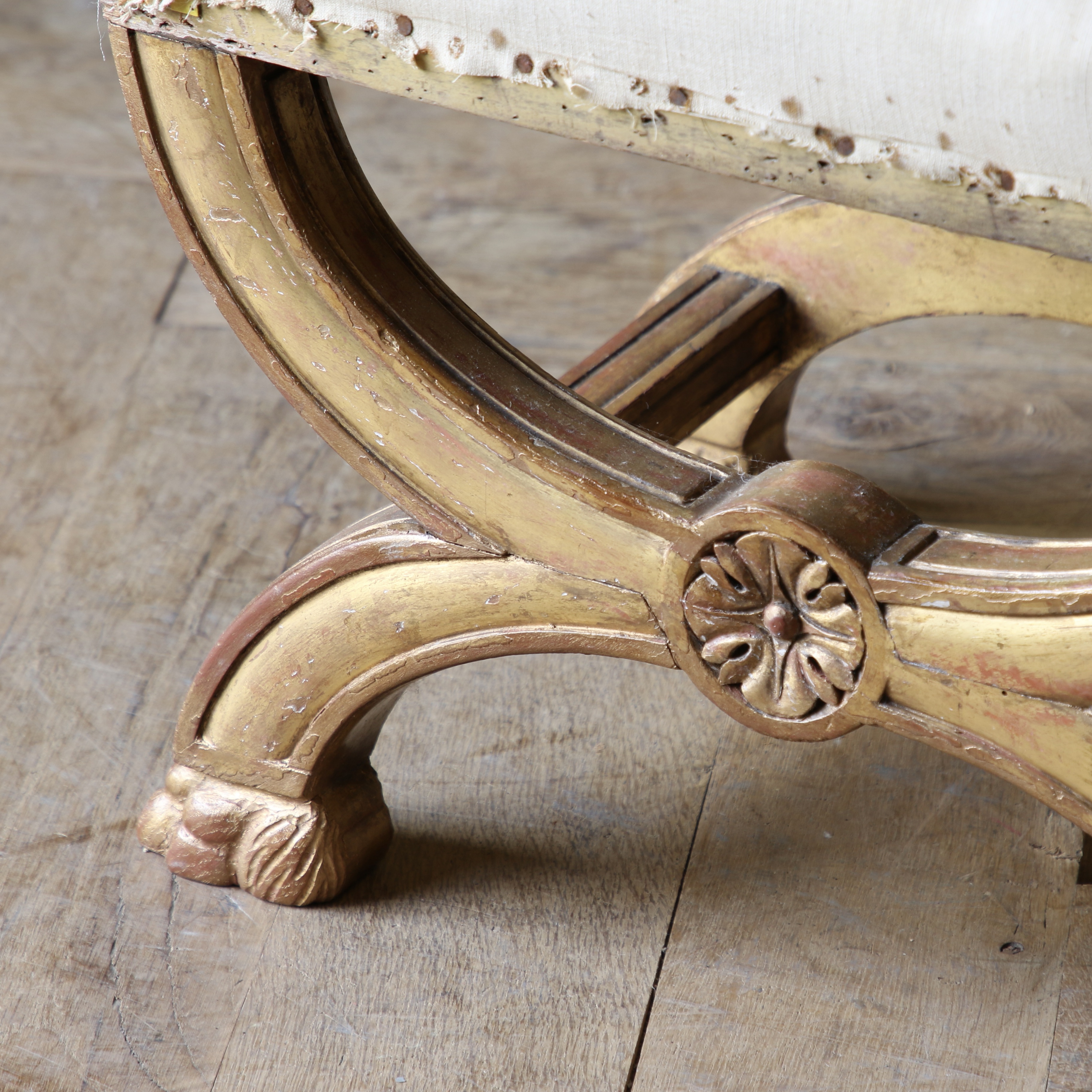 Curule Stool