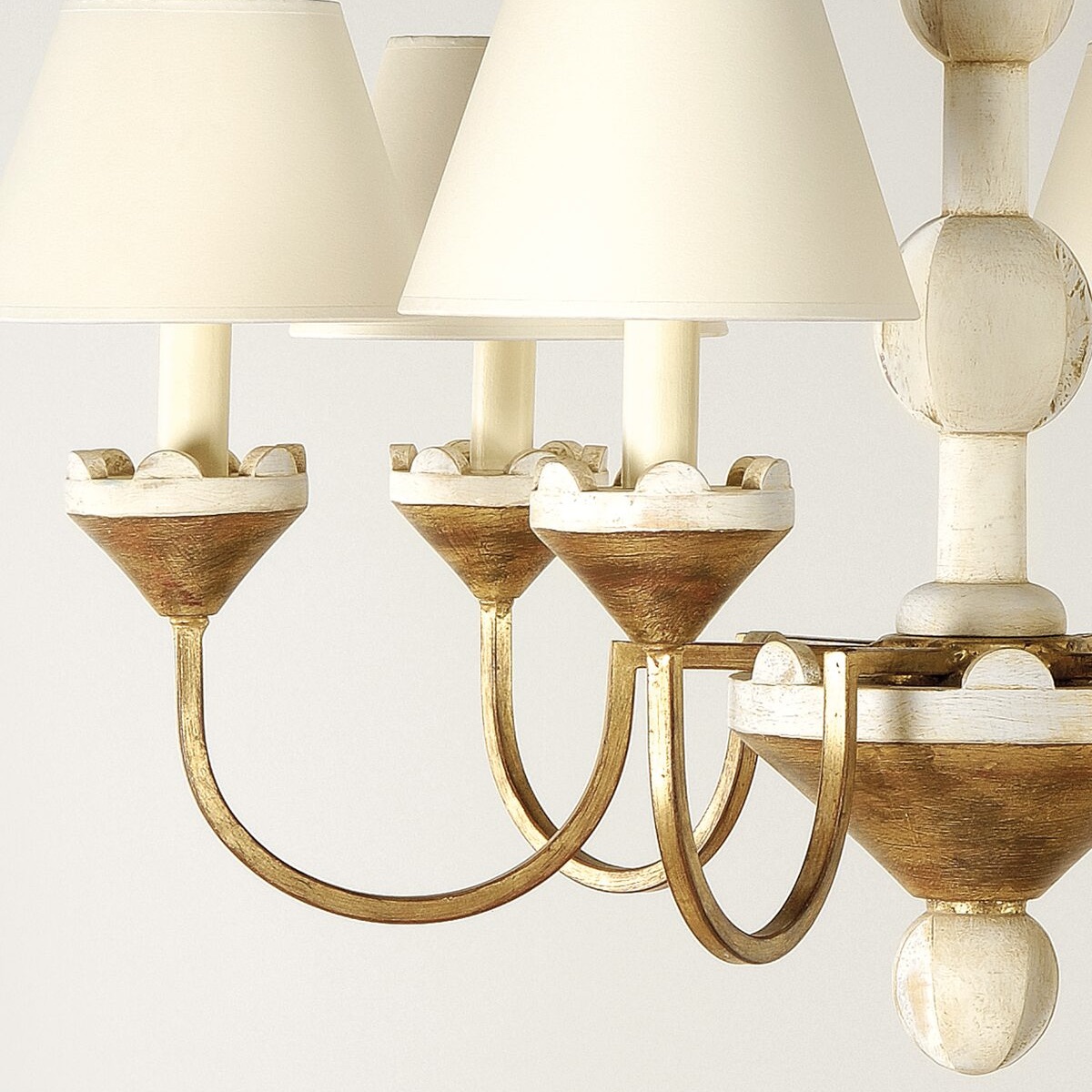 Cavaillon Chandelier // Vaughan Designs