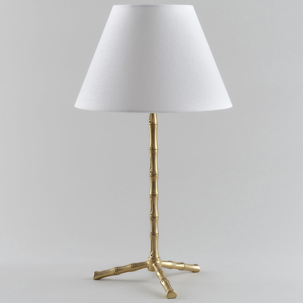 Silchester Lamp // Vaughan Designs