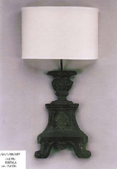 Urn Based Italian Lamp