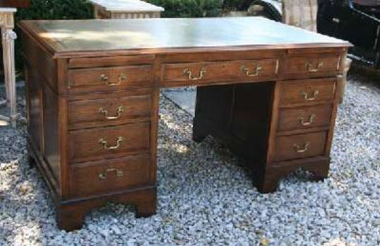 Pedestal Desk