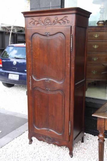 One door Armoire