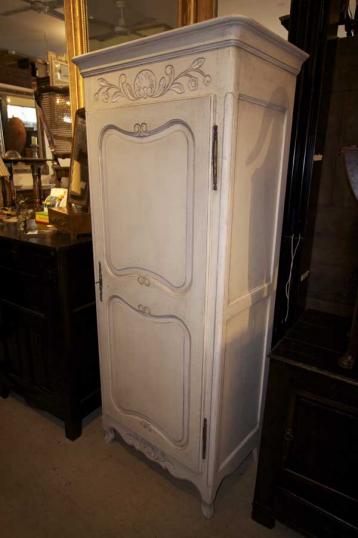 One door Armoire