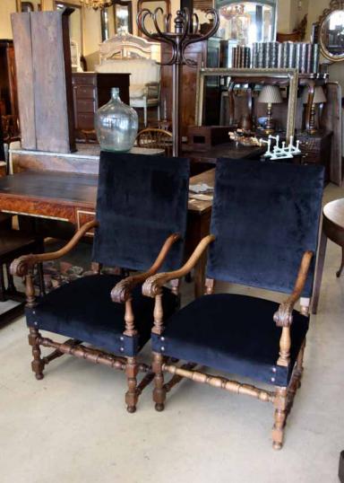 Louis XIII Chairs Walnut