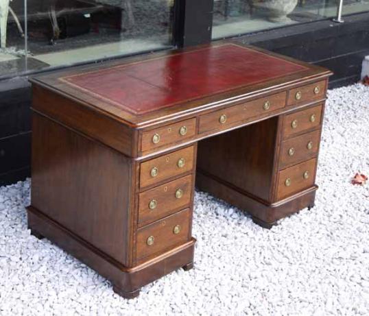 19th Century Oak Pedestal Desk