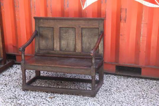 Small Jacobean Settle