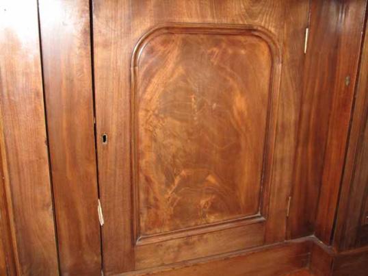 Victorian Mahogany Chiffonier