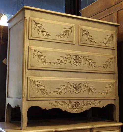 Three-drawer Chest of Drawers