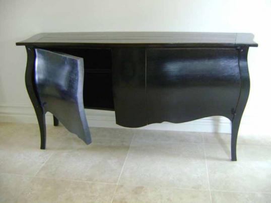 Black Bombe Commode