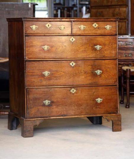 English Oak Chest of Drawers