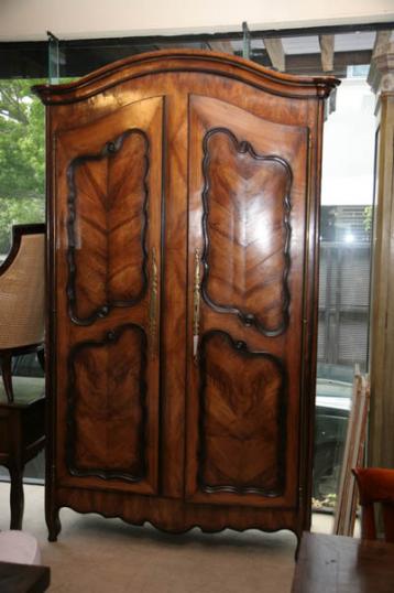 Armoire