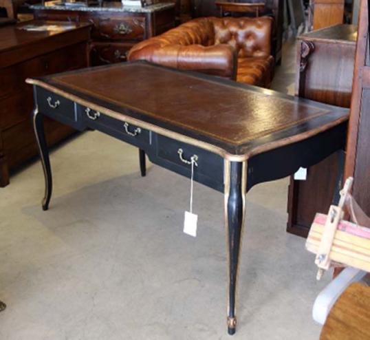 Black Painted Bureau de Plat