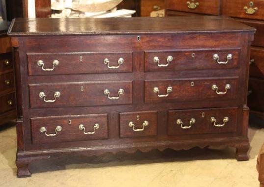 Lancashire Chest