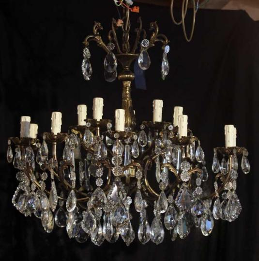 Antique Chandelier with Fifteen Lights