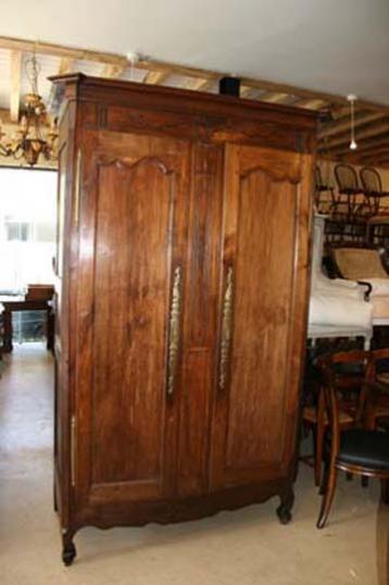 Armoire French Chestnut