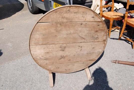 Burgundian Chestnut Wine Table