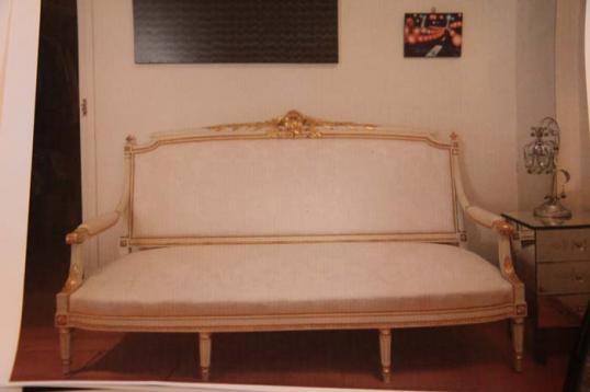 路易十六沙发床