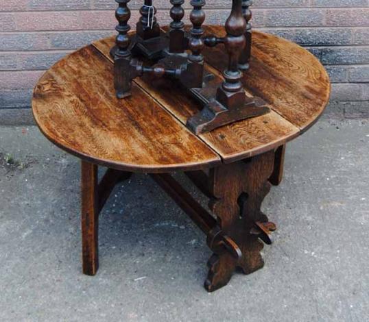 Gateleg Table