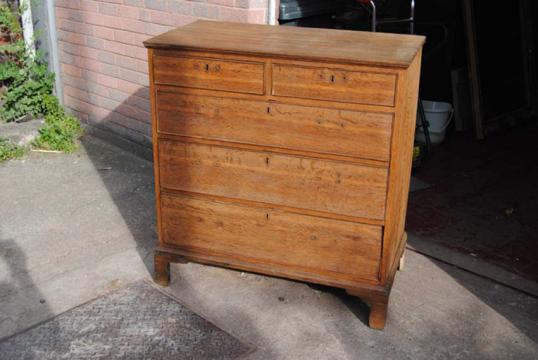 Chest of Drawers