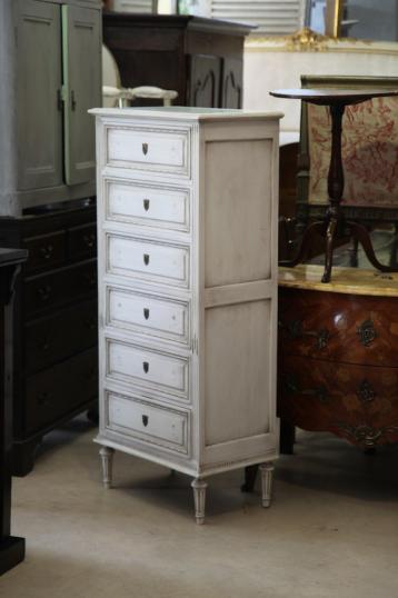 French Painted Chest of Drawers