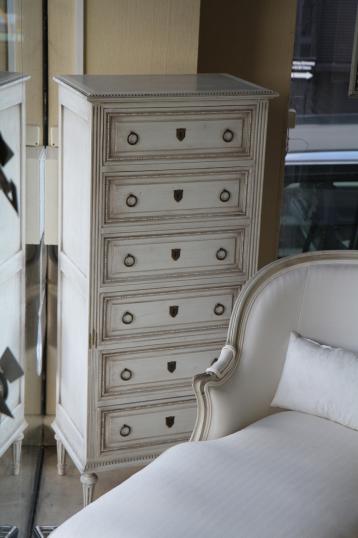 French Painted Chest of Drawers