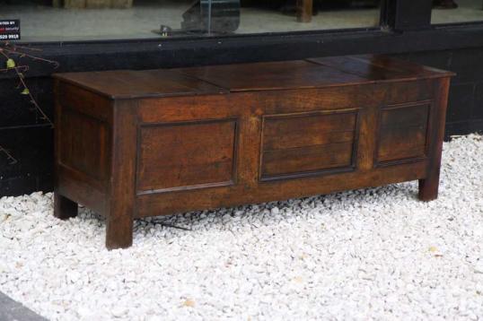 French Three Panel Coffer