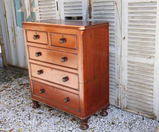 English Pine Chest of Drawers