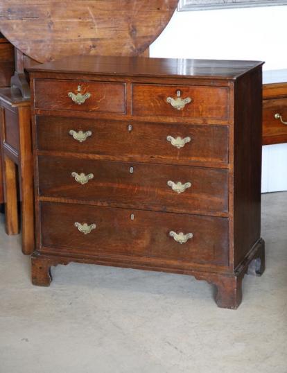 Georgian Oak Chest of Drawers