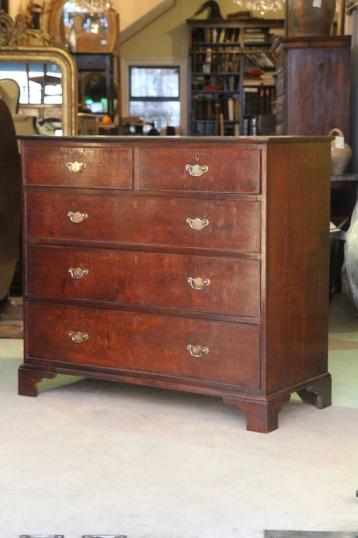 Georgian Oak Chest of Drawers