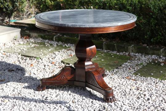 French Guéridon Table