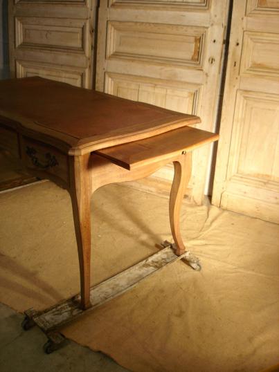 Montgomery Desk