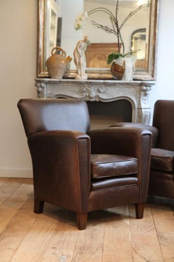 Victor Leather Bomber Chair