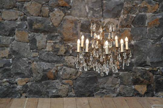 Italian Eight Light Chandelier