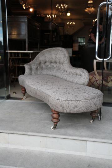 New Zealand Colonial Chaise