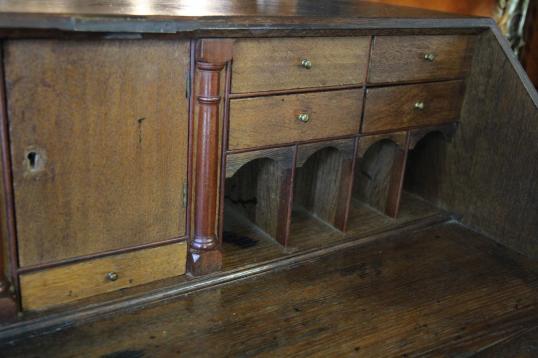 English Oak Bureau 