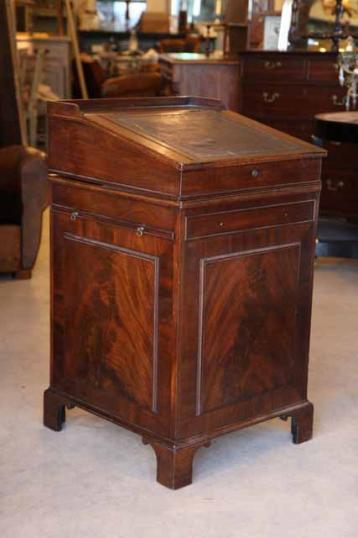 English Mahogany Davenport Desk