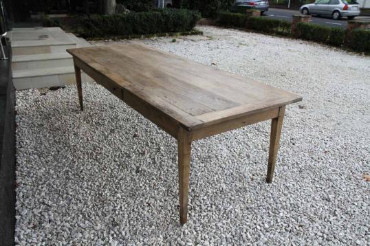 Late 18th Century French Pale Chestnut Dining Table