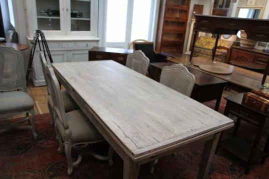 Blonded French Provincial Dining Table With Drawer Leaves