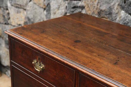 English Oak Chest of Drawers