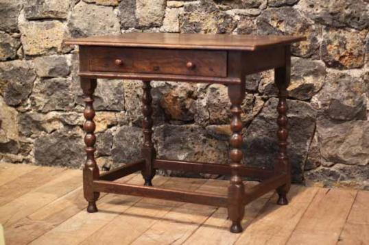 Bobbin Legged English Table