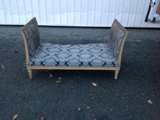 French Louis XVI Daybed