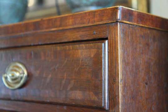 Georgian Oak Chest of Drawers