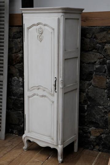 French Bonnietiere or One Door Armoire