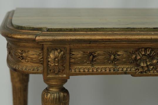 French Console
