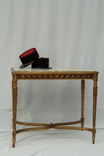 French Console